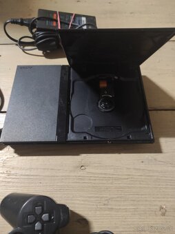 Playstation 2 slim - 2