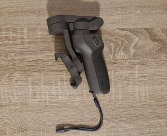 DJI Osmo Mobile 3 Combo - 2