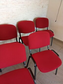Stoličky červené - 2