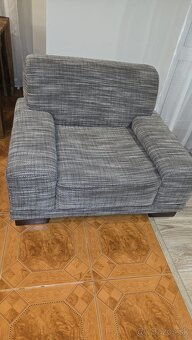 Pohodlne velke kreslo - 2