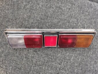 Zadné svetlo Tatra 613 - 2