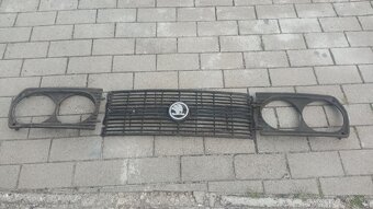 Predná maska 4 oko skoda 105/120 - 2