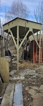 Oceľový nasypnik - 2