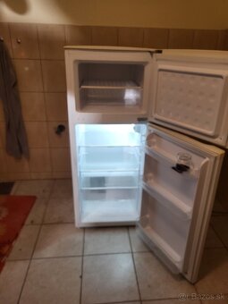 Chladnička s mrazničkou Candy - 2