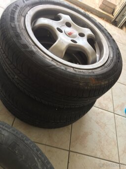 Na predám elekroni kolesa 4kus 185/60r 14 - 2
