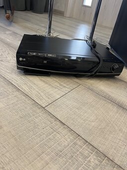 Domáce kino S reproduktormi LG - 2