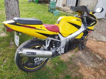 Suzuki gsxr 600 - 2