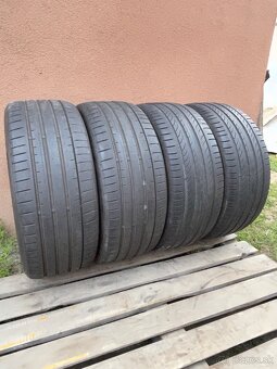 Letné pneu 245/45 R18 4x=200e - 2