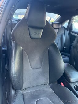 S4 sedadlá audi - 2