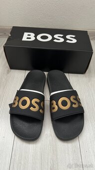 Nové pánske šlapky HUGO BOSS - veľkosť č.42 - 2
