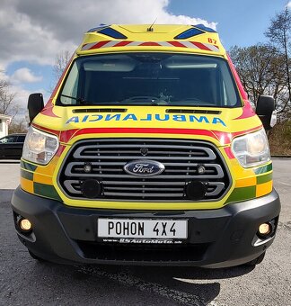 Ford Transit 2,0 TDCi 4X4 L2H2 Sanitka - 2