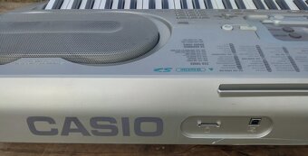 Casio WK 3300 klavesy - 2