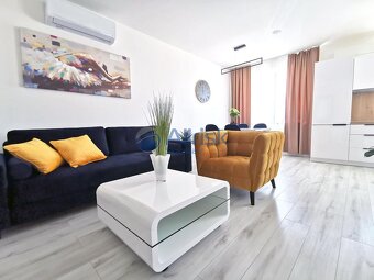 Predaj moderného 3-izbového radového domu v tichej lokalite - 2