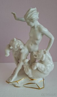 Porcelánová soška - 2