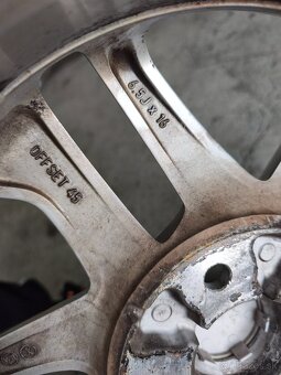 Alu disky 5x114,3 r16 na Hyundai Tuscon pneu 215/70 r16 - 2