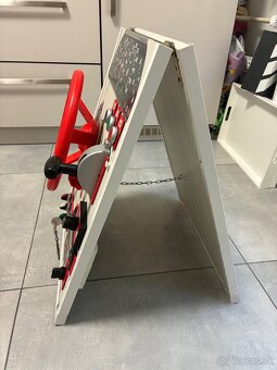 Activity Board - Auto - 2