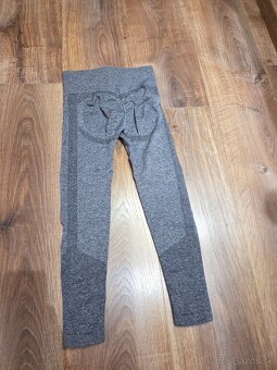 Štíhľujúce push-up legíny – veľkosť S (36/8) - 2