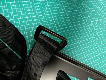 drziak ISOFIX - 20€ - 2