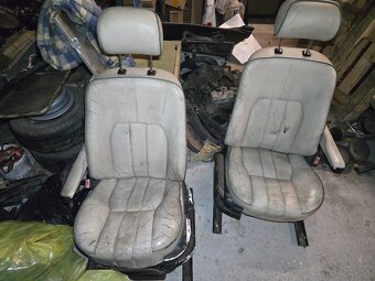 Rozpredám na diely _ Range rover - 2