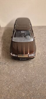 Škoda Octávia 1:43 - 2