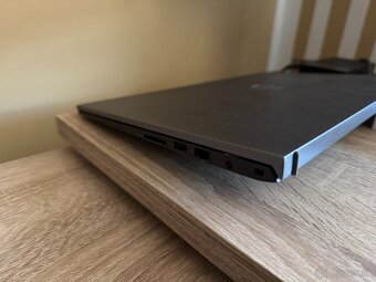 Dell Vostro 15 5510 - 2