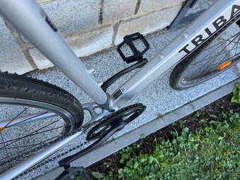 Cestný bicykel triban RC100 sivý - 2