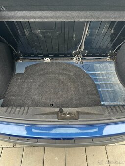 FORD FIESTA 1.3 benzín 2008 - 2