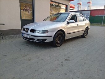Seat Toledo 2,3 V5 110kw LPG - 2