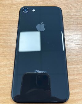 Predám - Apple iPhone 8 64GB s nabíjačkou - 2