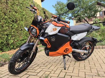 Elektro motocykel Soco TCMax - 2
