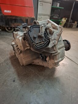 Prevodovka dsg7 0CG301103b - 2