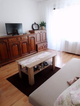 1-izbovy byt 37m2 pri OC Aupark s loggiou - 2