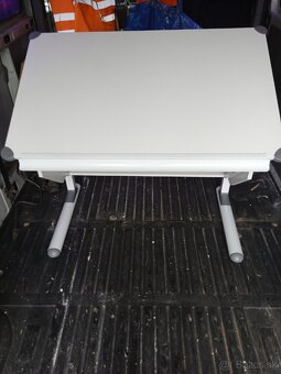 Písací stolík - 2