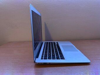 Apple MacBook Air 2017 - 2