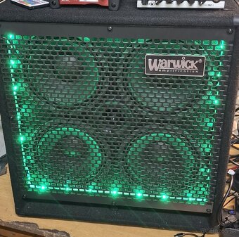 Box Warwick WCA 408 LW - 2