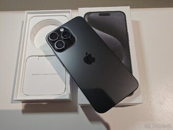 Apple iPhone 15 Pro Max 256GB - 2