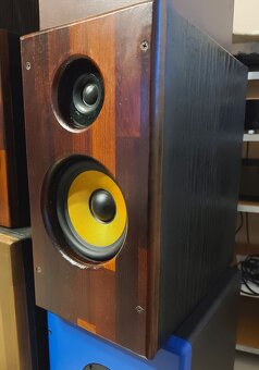 -- Predám regálovky -- - 2