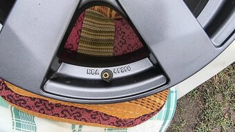 Predám ALU disky DEZENT R16 (5x114.3) - 2