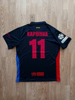 Barcelona 24/25 Away - 2