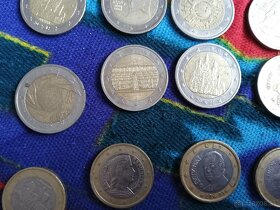 2 € eurove a 1 €eurove mince 2euro mince - 2