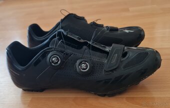 Tretry Specialized S-Works XC MTB, veľkosť 45,5 - 2