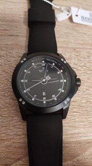 Predám športové hodinky Naviforce - 2