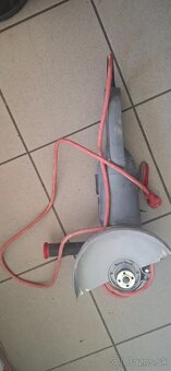 Graphite uhlová flexa 2600w kotúč 230mm - 2
