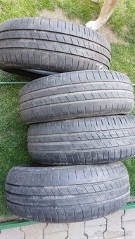 GOOD YEAR 185/60 r15 - 2