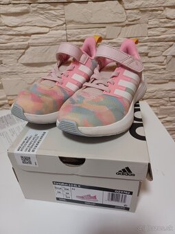 Topanky Adidas veľ.28 - 2