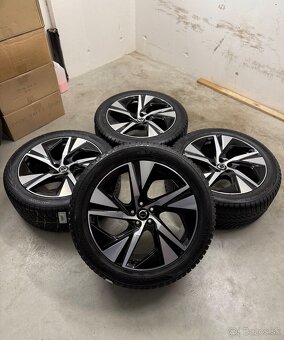 Zimná sada 5x108 R20 , 275/40/20 Volvo XC90 - 2