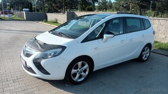 Opel Zafira Tourer - 2