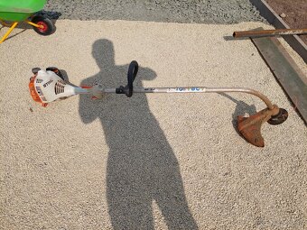 Stihl krovinorez - 2