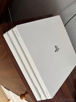PS4 pro 1tb - 2