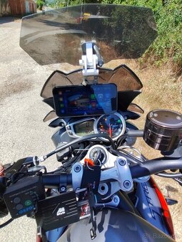 Triumph street triple 675R - 2